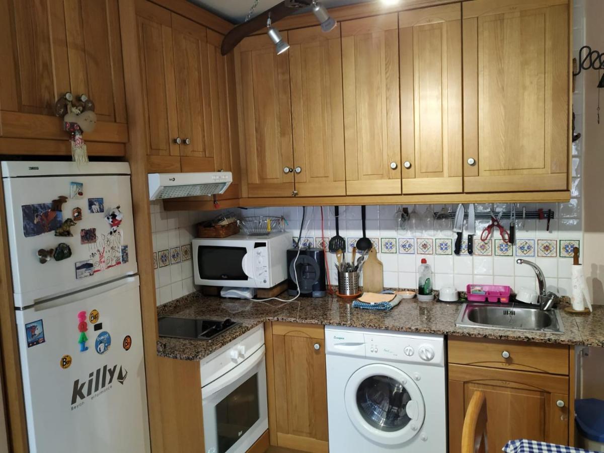 Apartamento En Escarrilla, 萨连特加列戈 外观 照片